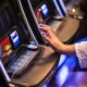 ¿Cómo saber cuándo una máquina de casino va a pagar?
